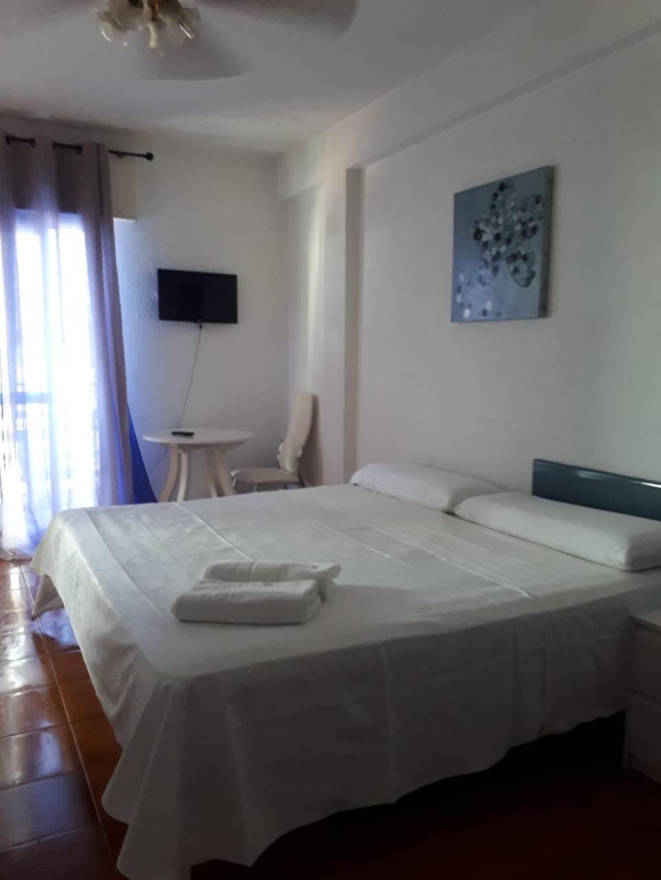 Ancla Beach Apartments Benalmádena Esterno foto
